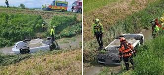 Incidente a Concordia Sagittaria: Lamborghini finisce in un canale, un morto e un ferito grave